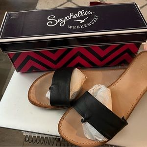 Anthropologie | Seychelles Weekenders | Flat Sandals | Size 8.5
